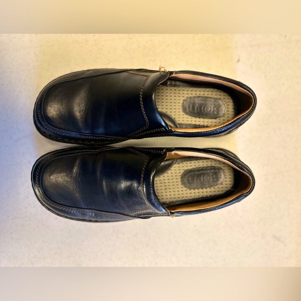 Men’s shoes